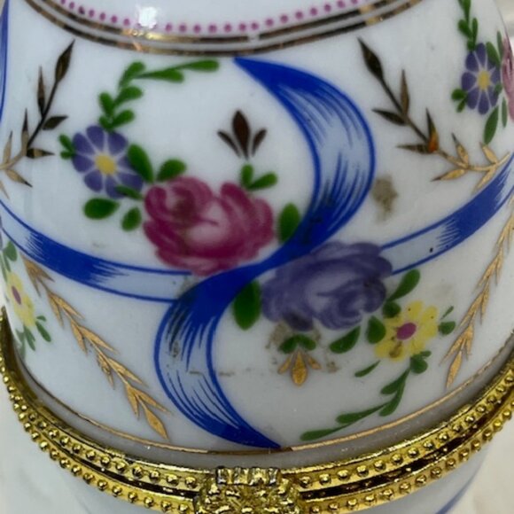 VTG Hand Painted Faberge Style Floral Porcelain Egg Shaped Hinged Jewelry Box - Picture 12 of 16
